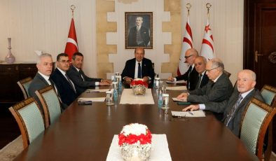 Tatar, Türkiye ziyareti öncesi değerlendirme toplantısı düzenledi