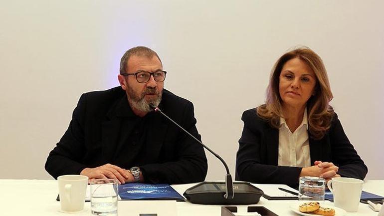 Büyük jüri İspanyada toplandı Maraton başlıyor