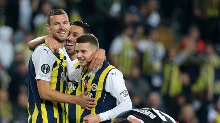 Fenerbahçede Edin Dzeko tarihe geçti Gollerine devam etti