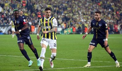 Fenerbahçe'de şok tepki! Çıkan futbolcuyu taraftar protesto etti