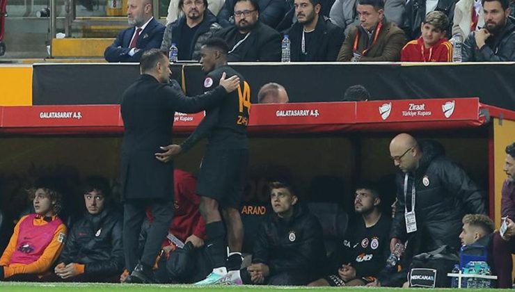 Galatasaray'da Zaha'dan Okan Buruk'a tepki! Bandırmaspor maçında oyundan çıkınca…