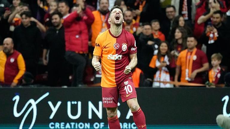 Galatasarayın yıldızı Dries Mertens kararını verdi