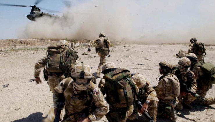 Britanya, 5 SAS komandosunu “Suriye’de savaş suçu” şüphesiyle gözaltına aldı