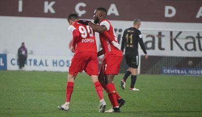 Ümraniyespor, Altay'ı 2 golle geçti