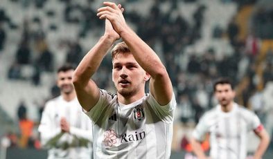 Beşiktaş Galatasaray derbisinin şifresi: Semih Kılıçsoy