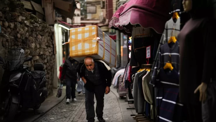 Yıllık enflasyon TÜİK’e göre yüzde 44,33, ENAG’a göre ise yüzde 83,4