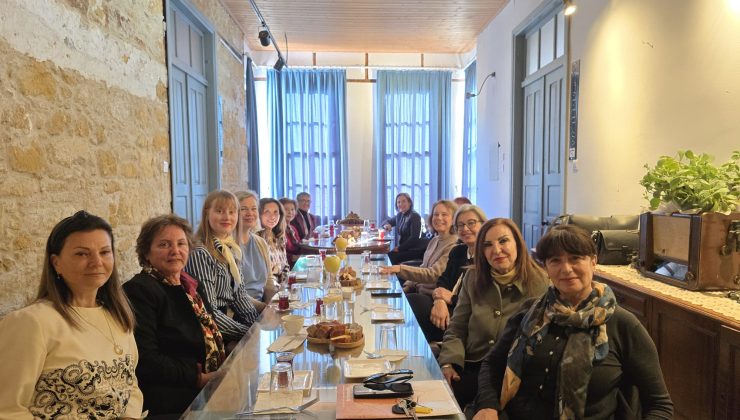 Üniversiteli Kadınlar Derneği Finlandiya Büyükelçisi Peltokoski’yle sosyal etkinlikte bir araya geldi