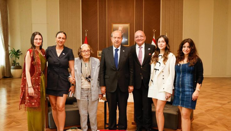 Tatar, Yazar Gülten Dayıoğlu’nu kabul etti