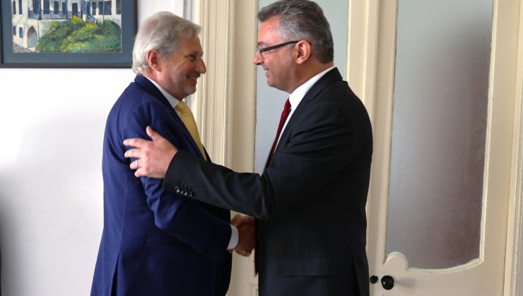 Erhürman, Avrupa Komisyonu’nun Kıbrıs Özel Temsilcisi Hahn’ı kabul etti