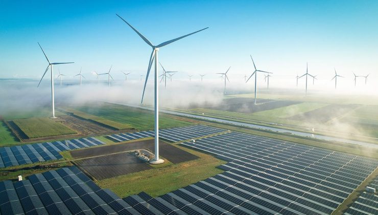 Küresel enerji yatırımlarının bu yıl 3,3 trilyon dolarla rekor seviyeye ulaşması bekleniyor
