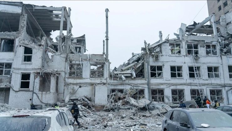 Ukrayna: “Rusya’nın Zaporijya’ya düzenlediği saldırıda 19 kişi yaralandı”