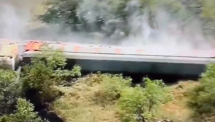 ABD’de tehlikeli madde taşıdığı değerlendirilen tren raydan çıktı