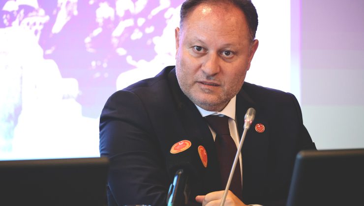 Öztürkler: “Kaderimiz Türkiye ile birdir”