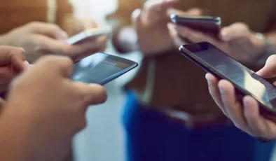 Dev telekomünikasyon şirketi ülkeyi felakete sürükledi!