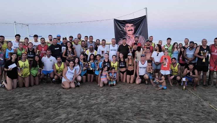 Maraşlı Plaj Voleybol Turnuvası keyifli geçti