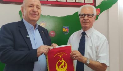Zafer Partisi Başkanı Özdağ, Kıbrıs TMT Mücahitler Derneği’ni ziyaret etti