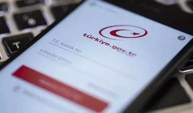 E-Devlet’te yeni dönem! Hizmeti duyan platforma akın ediyor