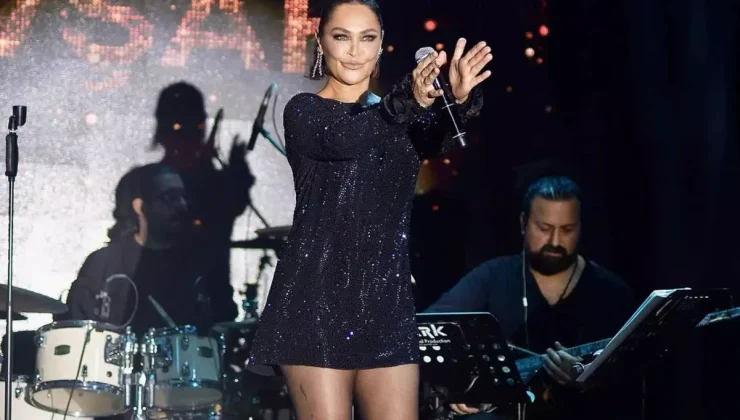 Hülya Avşar’dan yeni hamle: Sahnelerden iş dünyasına