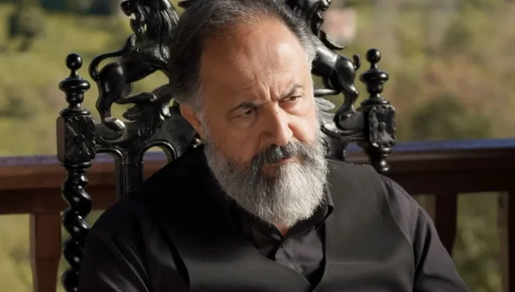 Mehmet Özgür’ün kolyesindeki sır! Evladını kaybettiğini ilk kez açıkladı