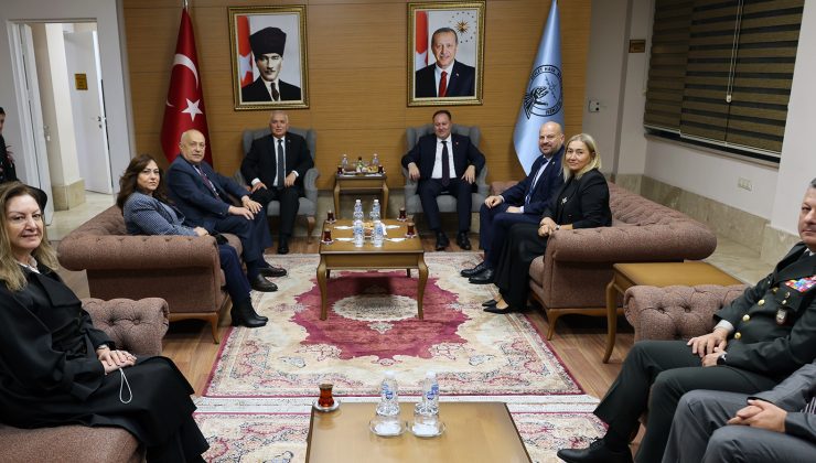 Meclis Başkanı Öztürkler Trabzon’da