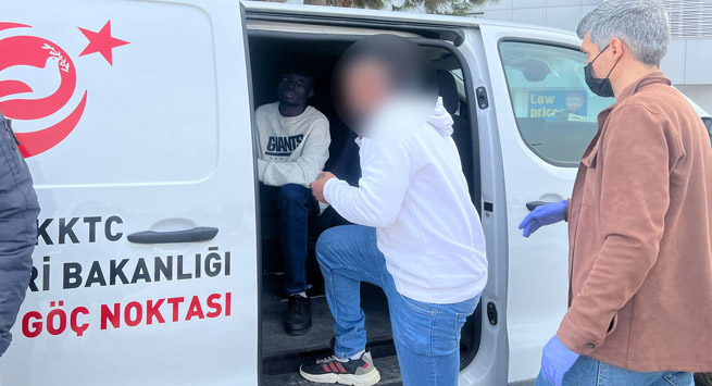 İçişleri Bakanlığı, düzensiz göçle mücadelede eş zamanlı denetim yaptı