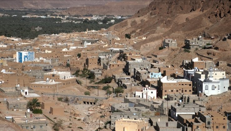 Yemen’de ayrılıkçı Güney Geçiş Konseyi güçleri ilk kez hava saldırısıyla hedef alındı