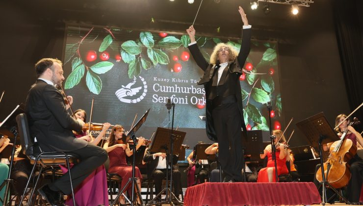 Cumhurbaşkanlığı Senfoni Orkestrası “Yeni Yıl Konseri” verdi