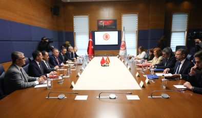 İspanya Temsilciler Meclisi Başkanı Francina Armengol Socias TBMM’de temaslarda bulundu