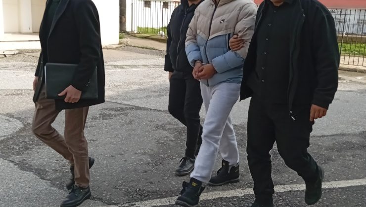 Lefkoşa’da Uluhan oto galeriye düzenlenen silahlı saldırıyla ilgili tutuklanan Mehmet Dohan mahmeye çıkarıldı.