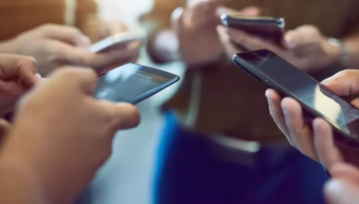 Gece yarısı telefonlara gelen mesaj keyif kaçırdı!