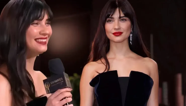 Tuba Büyüküstün’ün ödül töreninde sunucuya verdiği yanıt çok konuşulur