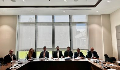 İdari, Kamu ve Sağlık İşleri Komitesi toplandı