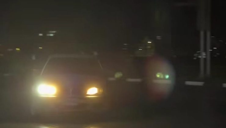 Trafikte “tehlikeli sürüş” suçunu üçüncü kez işleyen sürücünün aracına trafikten men ve mahkemeye sevk