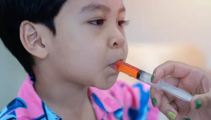 90 bin şişe çocuk ateş düşürücüsü toplatılıyor