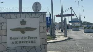 Rum hükümeti İngiliz Üsleri konusunu görüşmek istiyor