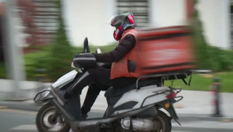 Güney Kıbrıs’ta paketçiler grevde
