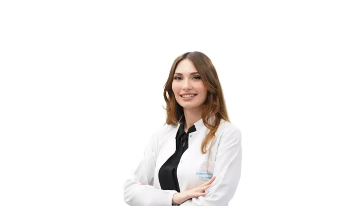 Saç Dökülmesinde Yanlış Yöntemler ve Doğru Yaklaşım