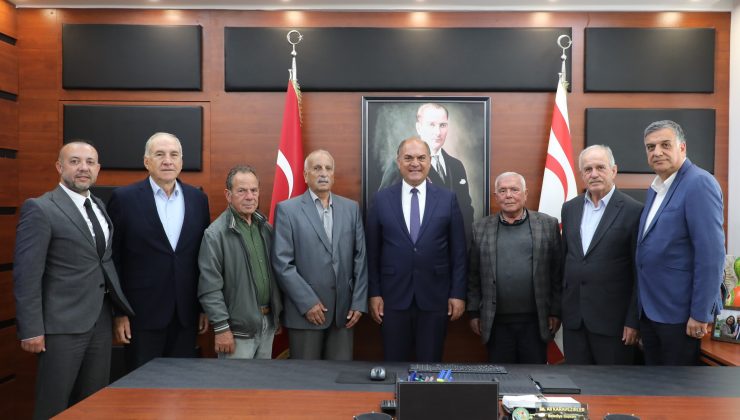 Karavezirler, Kıbrıs Türk Belediye Başkanları Derneği yönetimini kabul etti