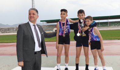 23 Nisan Ulusal Egemenlik ve Çocuk Bayramı… 5. Sprint Yarışmaları’nda dereceye girenler belli oldu