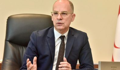 Dânâ: “Rum tarafının üçüncü ülkelerle anlaşma yapması adadaki hukuki statüye uygun olmadığı gibi çözüm atmosferi çabalarına da ciddi darbe vuruyor”