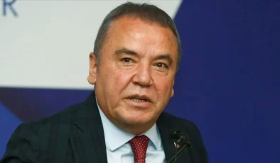 Muhittin Böcek’in gelini dahil üç kişi hakkında gözaltı kararı