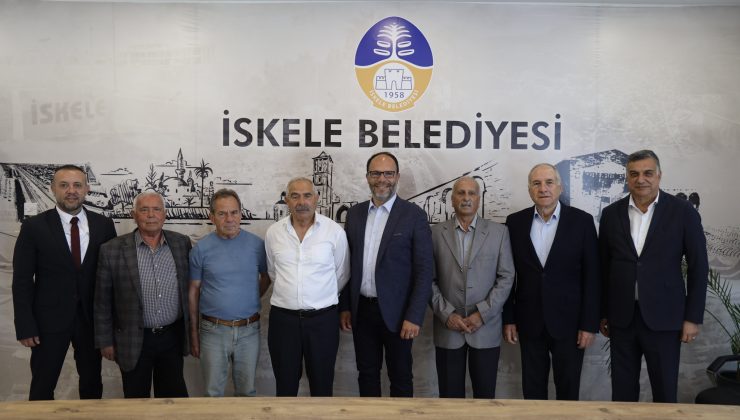 Kıbrıs Türk Belediye Başkanları Derneği’nden Sadıkoğlu’na ziyaret