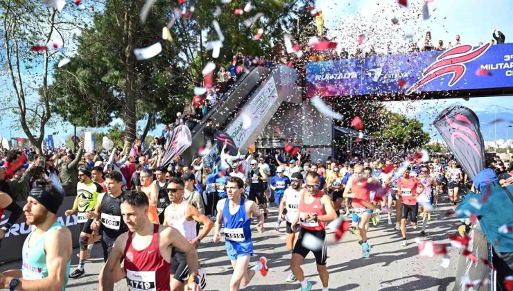 21. Uluslararası Runtalya Maratonu Başladı