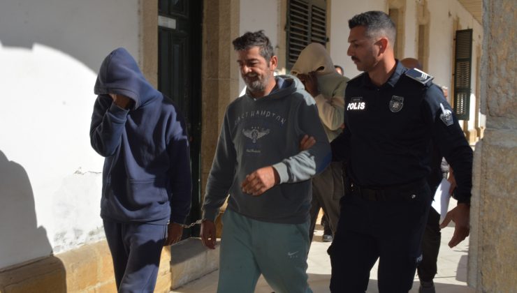 Alayköy’de meydana gelen sirkat suçundan tutuklanan Hasan Yalınayak ile Kadir Kıvanç mahkemeye çıkarıldı.