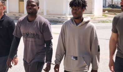 “kanunsuz uyuşturucu madde tasarrufu, kanunsuz patlayıcı madde tasarrufu ve ikamet izinsiz”