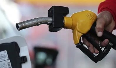 Akaryakıta indirim! Litresi 70 liranın altına indi