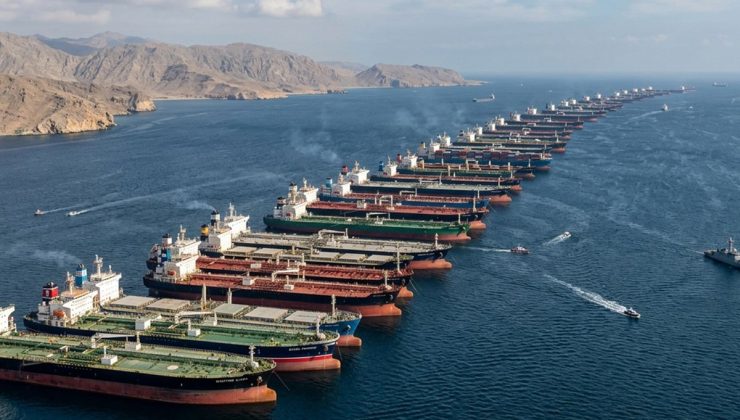 İran, Hürmüz Boğazı’nın Statüsünü Değerlendirdi