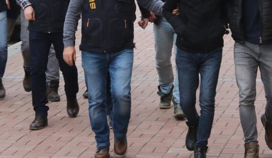 3 ilde alkol kaçakçılığı ve kara para operasyonu: 11 gözaltı