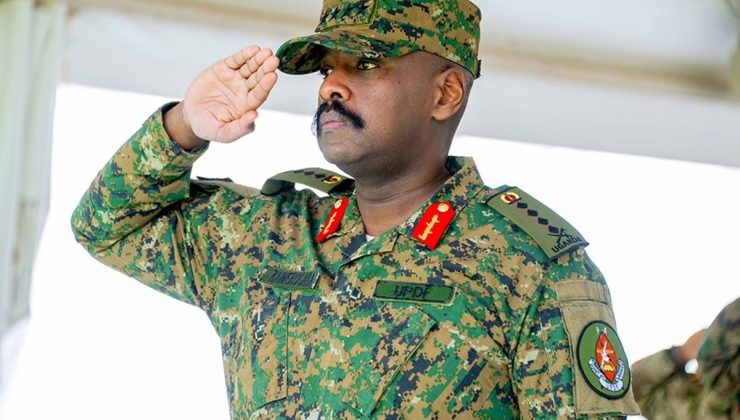 Ugandalı General bir kez daha Türkiye’yi hedef aldı