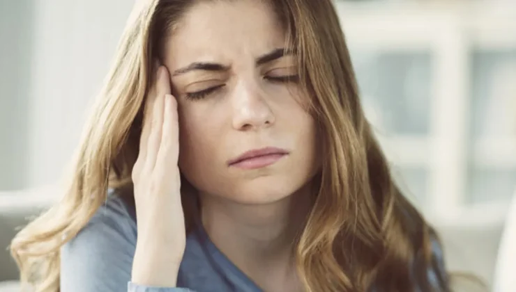Uzmanından kritik uyarı: İlerleyen baş ağrısını hafife almayın